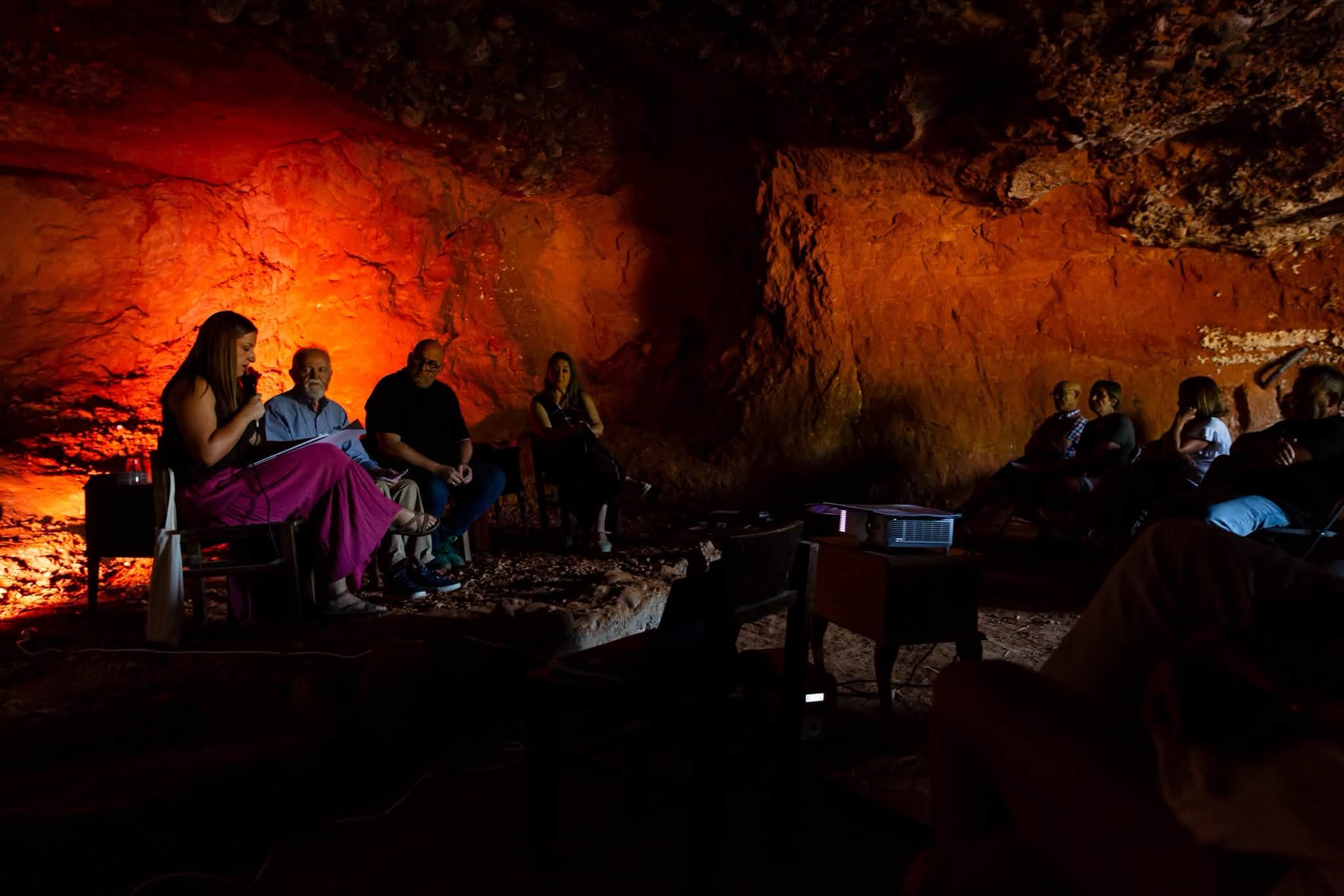 Mesa redonda Azuara Jornadas Trogloditas Contemporáneas