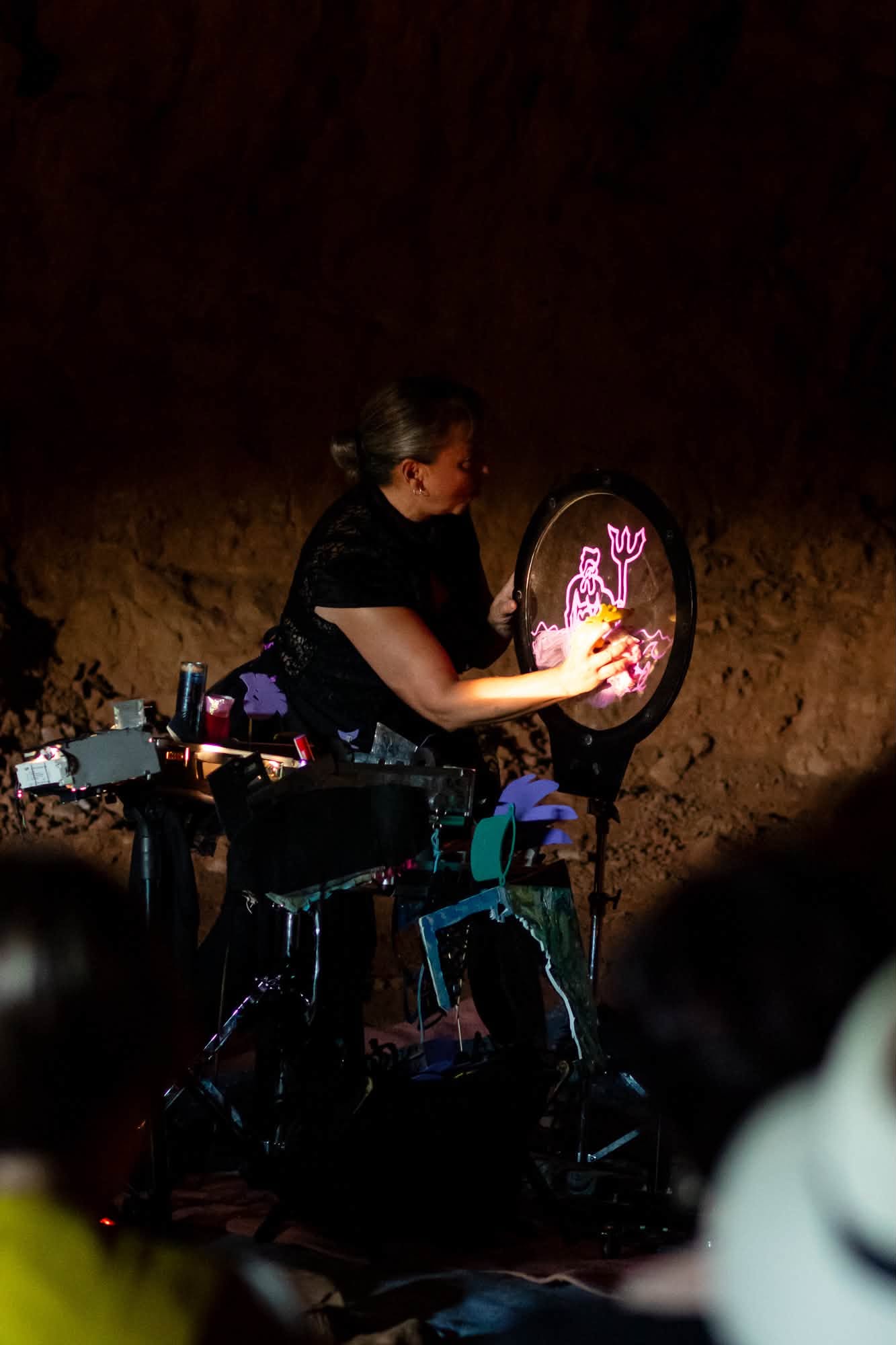 Jornadas Trogloditas Contemporáneas teatro sombras
