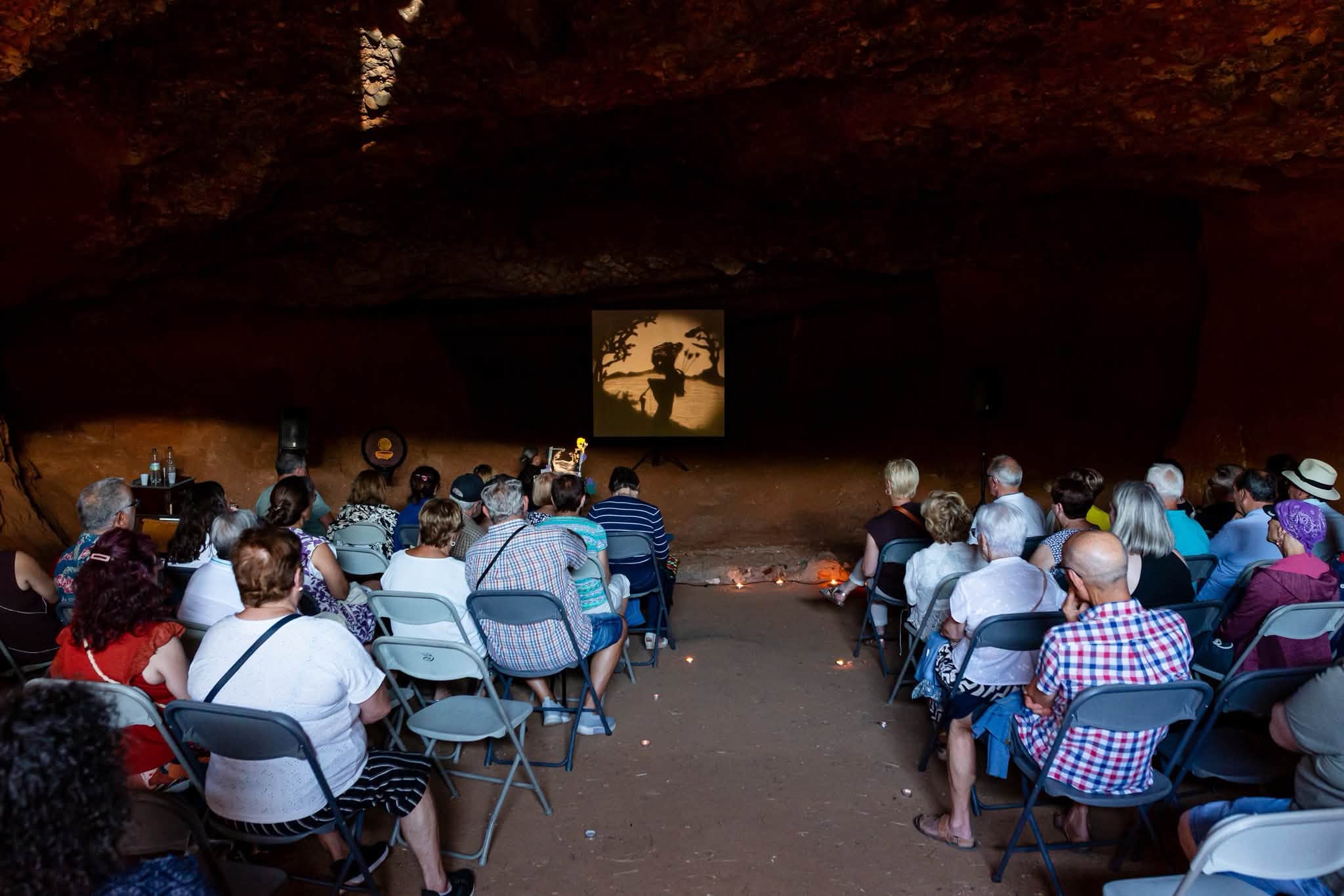 Jornadas Trogloditas Contemporáneas teatro sombras